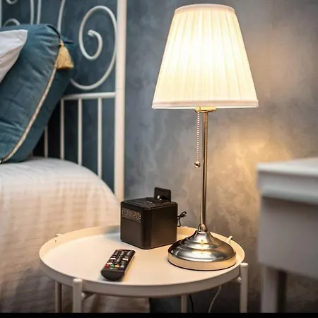Luxury Ponthieu & Champs-elysees