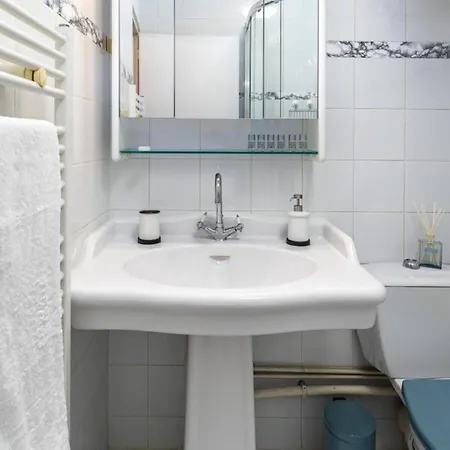 Luxury Ponthieu & Champs-elysees Apartmán *